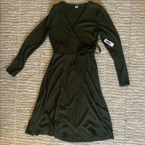 Forrest green Old Navy dress, size Medium